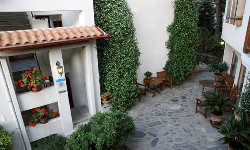 Guesthouse Papanikolaou Litochoro Zewnętrze zdjęcie